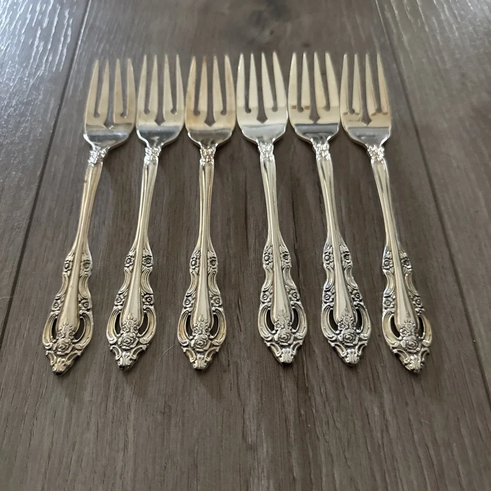 Silver Artistry Community Silverplate Set of 6 Salad Forks 1965 - Picture 2 of 5